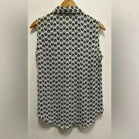 Liz Claiborne women’s button down sleeveless blouse white and black size medium - Picture 8 of 10